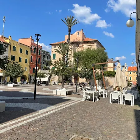 Stella Marina In Pieno Centro Di Sulla Passeggiata E A Un Passo Dal Mare *